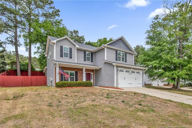 890 DUVAL Drive, Fayetteville, NC 28304