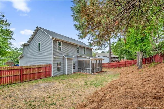 890 DUVAL Drive, Fayetteville, NC 28304