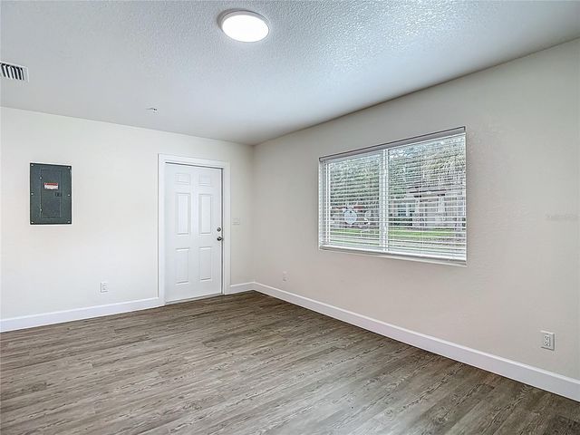 326 S GROSSE AVENUE 2, Tarpon Springs, FL 34689