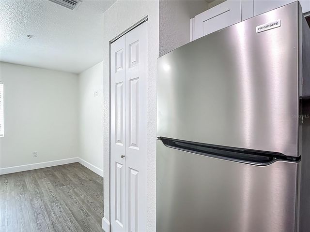 326 S GROSSE AVENUE 2, Tarpon Springs, FL 34689