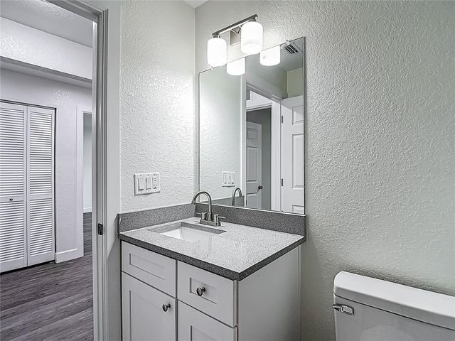 326 S GROSSE AVENUE 2, Tarpon Springs, FL 34689