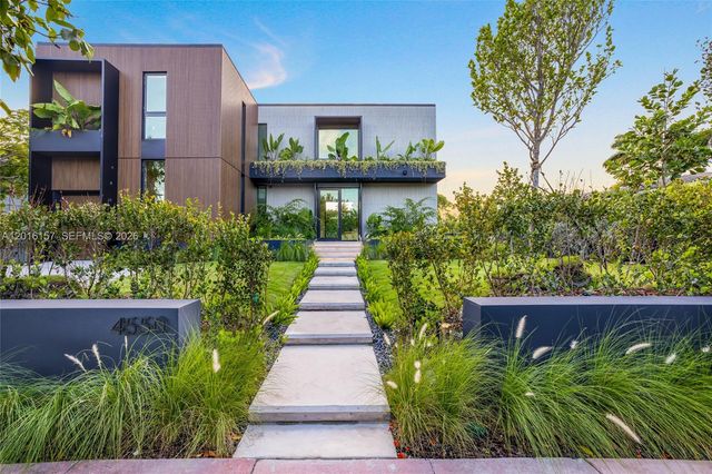 4550 N Jefferson Avenue, Miami Beach, FL 33140