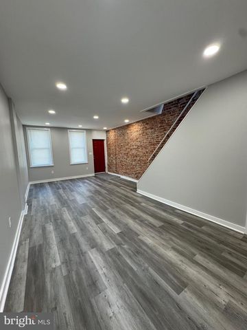 2718 E MADISON ST, Philadelphia, PA 19134