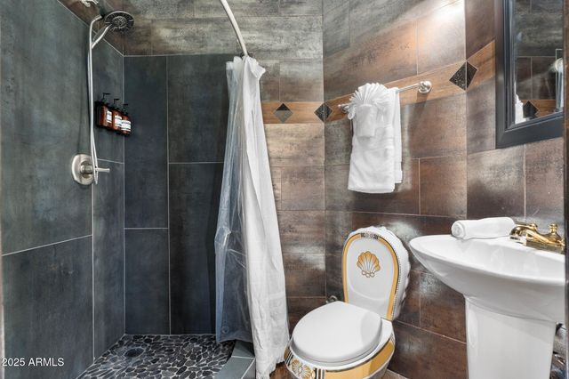 2728 W ARDMORE Road, Laveen, AZ 85339