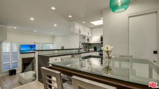 1144 17th Street 11, Santa Monica, CA 90403