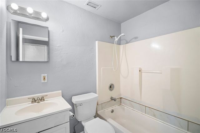 5449 10th AVE, Fort Myers, FL 33907