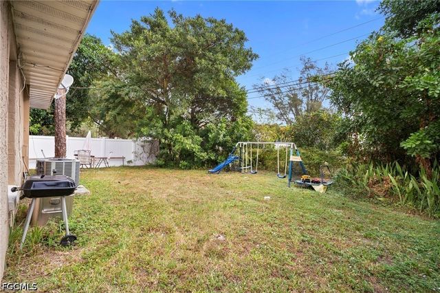 5449 10th AVE, Fort Myers, FL 33907