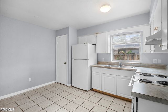 5449 10th AVE, Fort Myers, FL 33907
