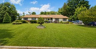 25 Northgate Drive, Syosset, NY 11791