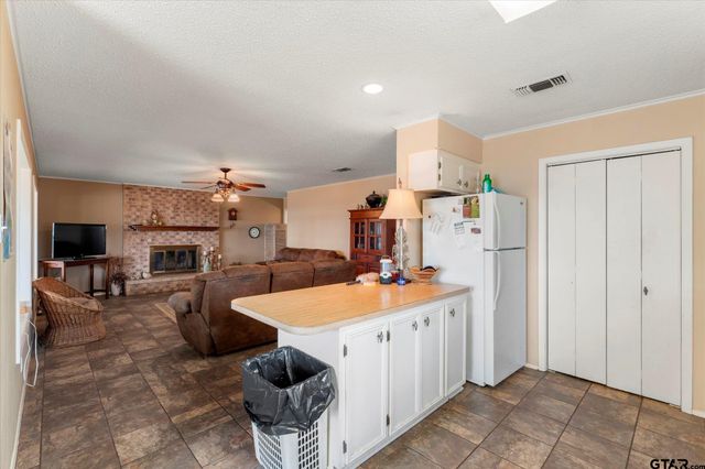 189 CR 1886, Yantis, TX 75497