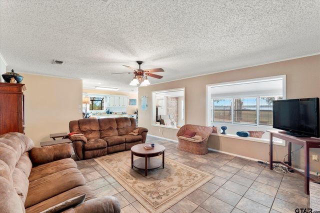 189 CR 1886, Yantis, TX 75497