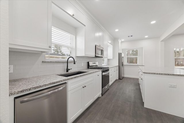 30731 Martens Road, Tomball, TX 77375