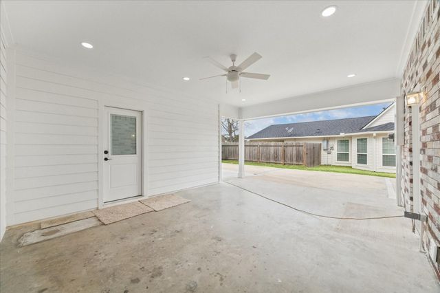 30731 Martens Road, Tomball, TX 77375