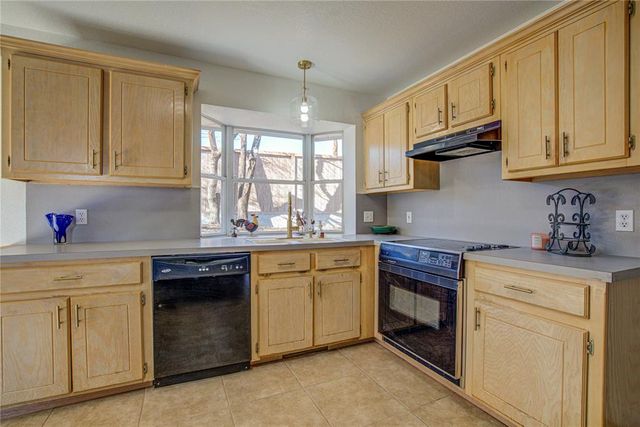 2900 Glasgow Drive, Norman, OK 73072