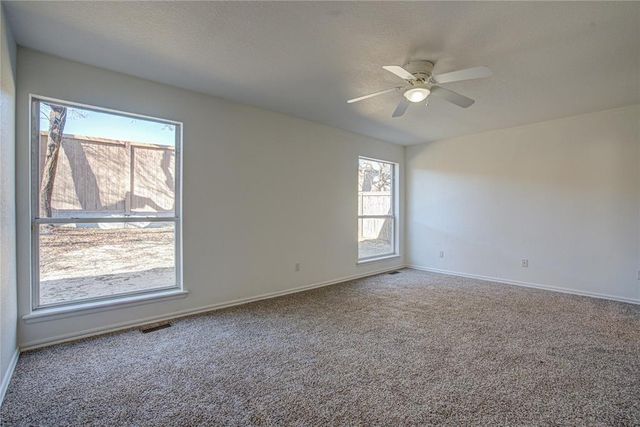 2900 Glasgow Drive, Norman, OK 73072