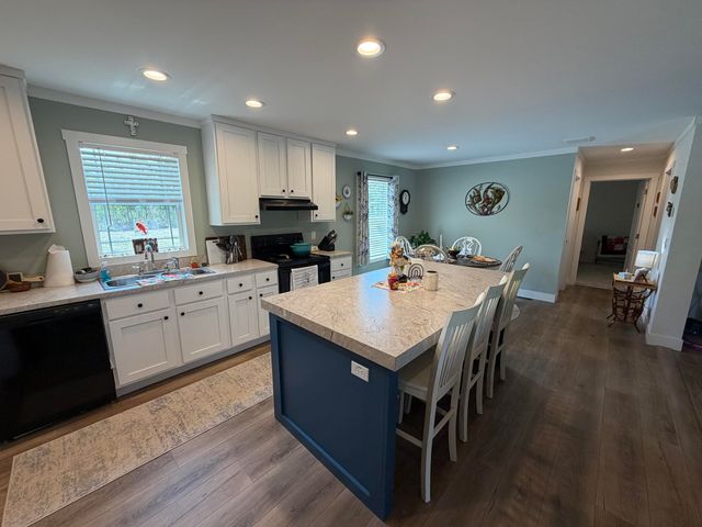 177 Ash Hill Drive, Eutawville, SC 29048
