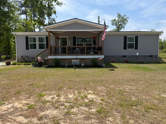 177 Ash Hill Drive, Eutawville, SC 29048
