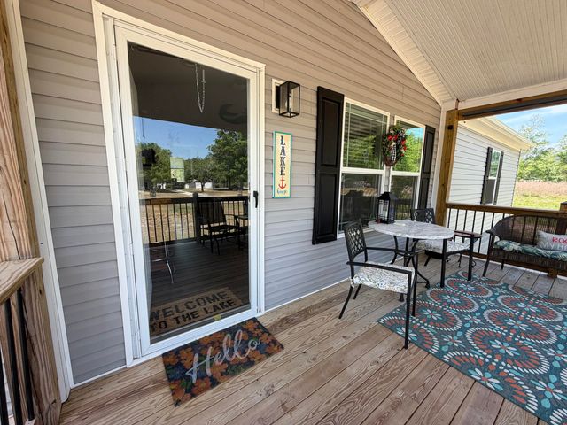 177 Ash Hill Drive, Eutawville, SC 29048