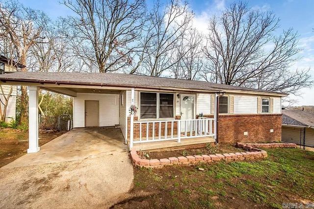 35 Oakview Dr Circle, North Little Rock, AR 72118