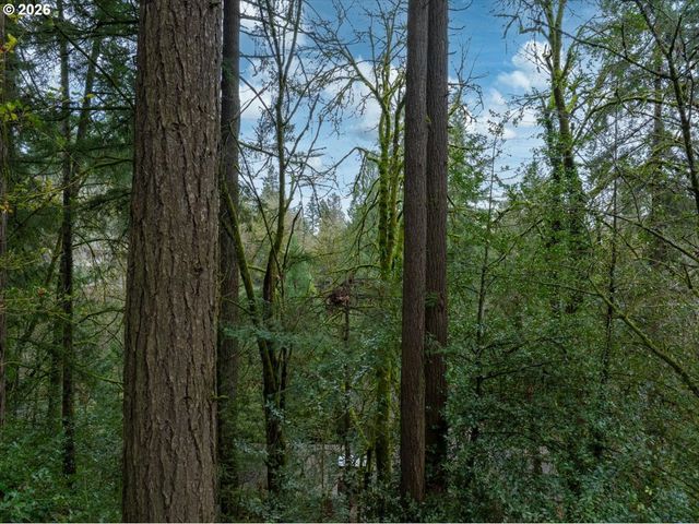 3014 Sw NOTTINGHAM Dr, Portland, OR 97201