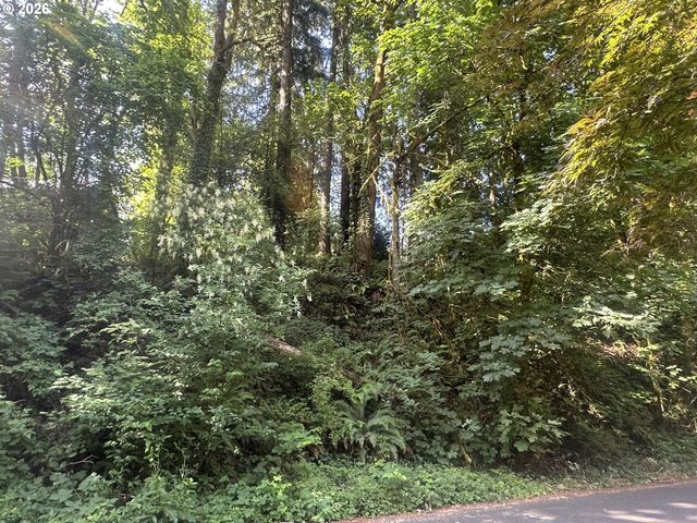 3014 Sw NOTTINGHAM Dr, Portland, OR 97201