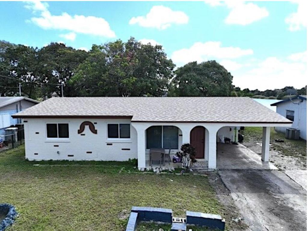 2240 NW 10th Court, Pompano Beach, FL 33069