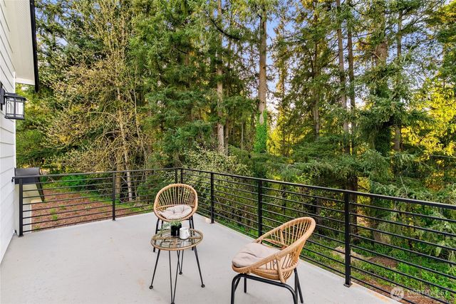 3900 228th Avenue SE, Enumclaw, WA 98022