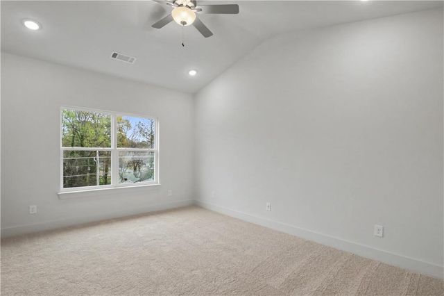 4306 Fern River Bend 72, Norcross, GA 30093