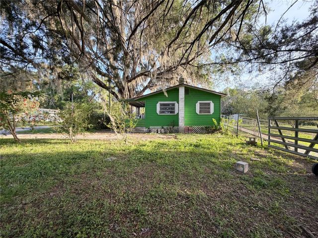 2612 NE 15TH AVENUE, Ocala, FL 34470