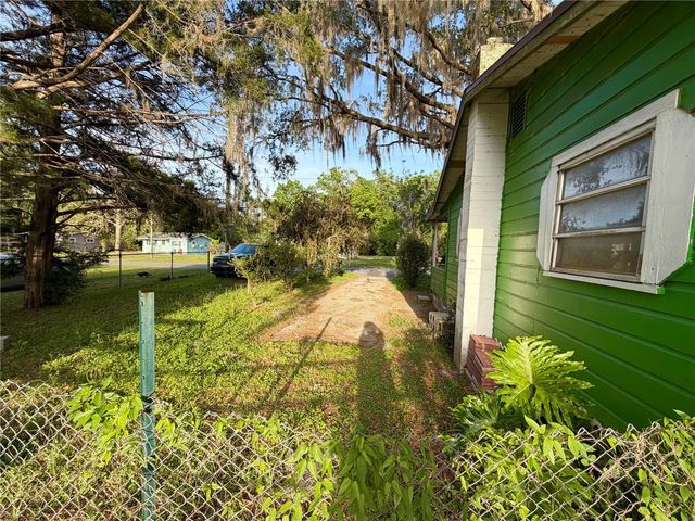 2612 NE 15TH AVENUE, Ocala, FL 34470