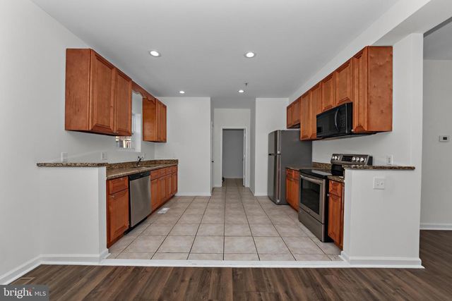 2409 BRYAN PL SE, Washington, DC 20020