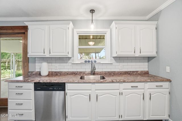 1678 N Smith Drive, Genoa, OH 43430