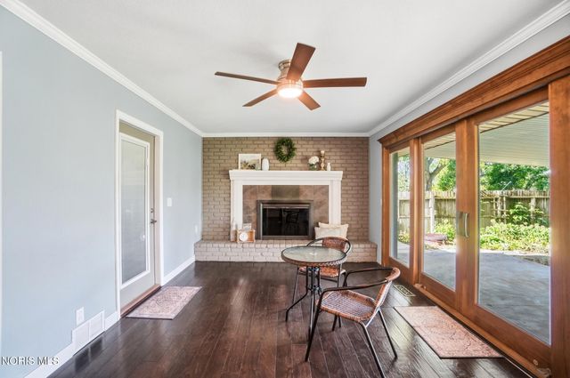 1678 N Smith Drive, Genoa, OH 43430