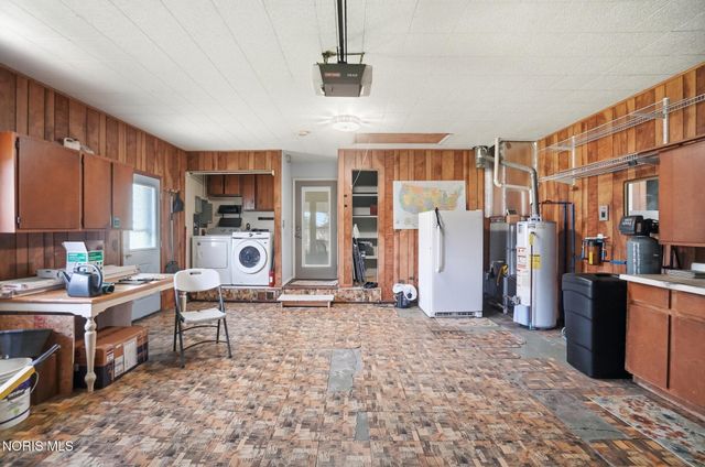 1678 N Smith Drive, Genoa, OH 43430