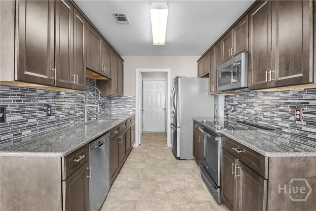 427 Seabreeze Drive, Rincon, GA 31326