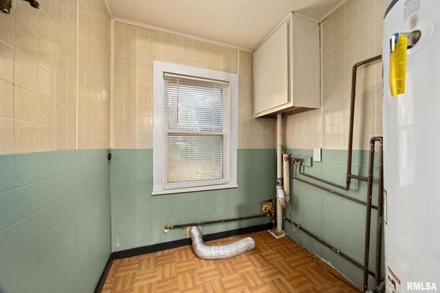 1223 S 8TH Street, Pekin, IL 61554