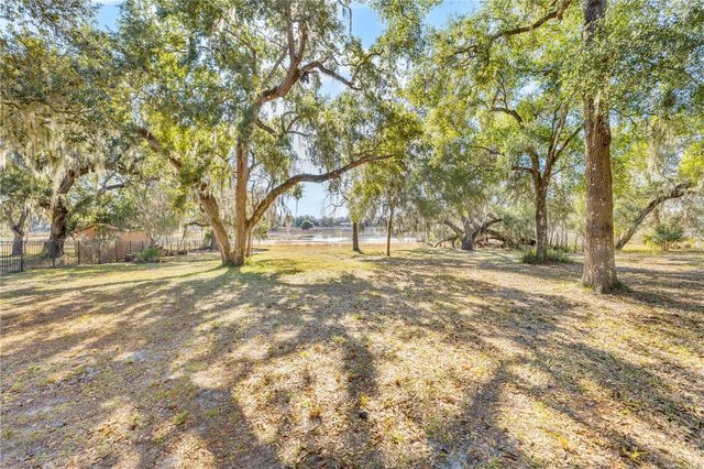 SHOREWOOD DRIVE, Dade City, FL 33523