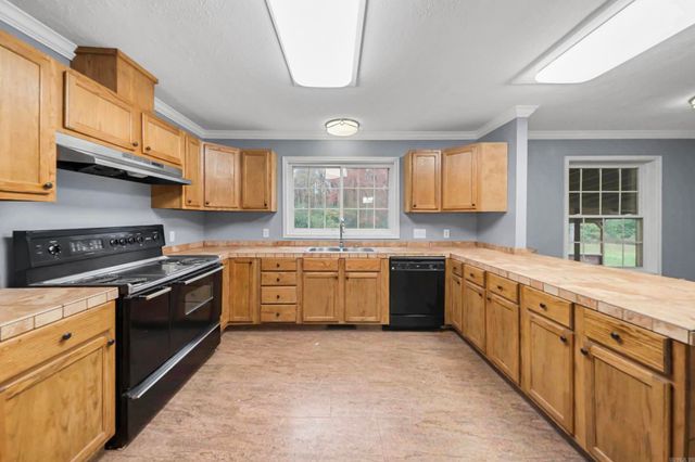 790 Black Jack Rd, Ward, AR 72176