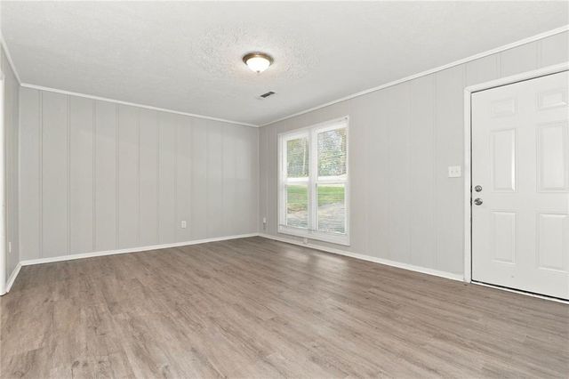 10140 Morris Drive SW, Covington, GA 30014