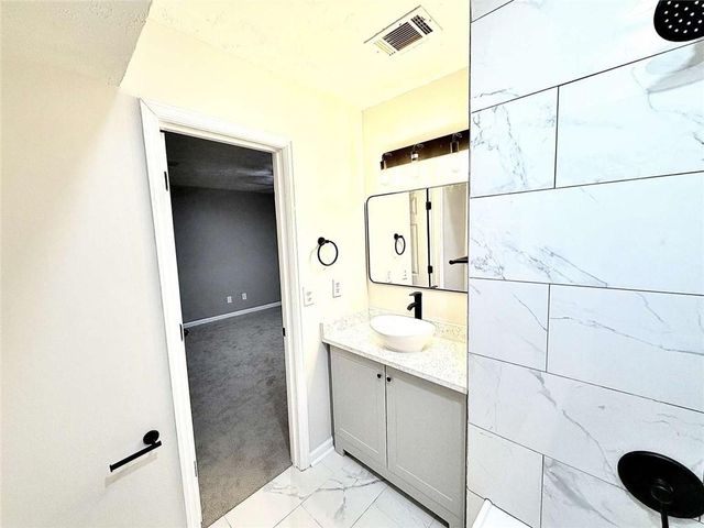 223 High Creek Drive, Roswell, GA 30076