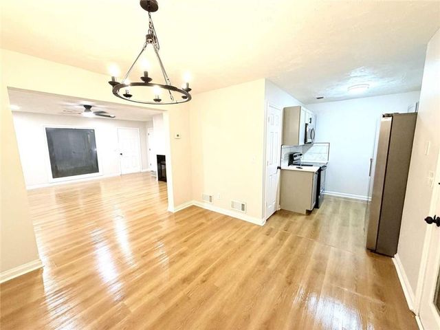 223 High Creek Drive, Roswell, GA 30076