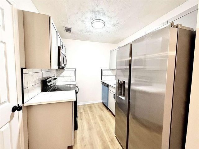 223 High Creek Drive, Roswell, GA 30076