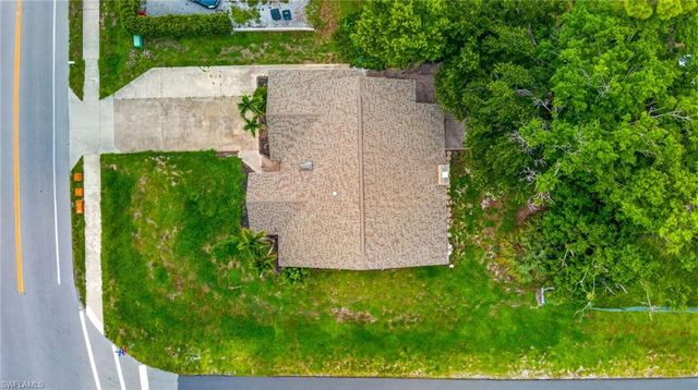 17565 Lee RD, Fort Myers, FL 33967