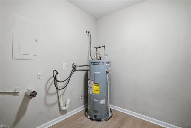 452 Bethune DR, Virginia Beach, VA 23452