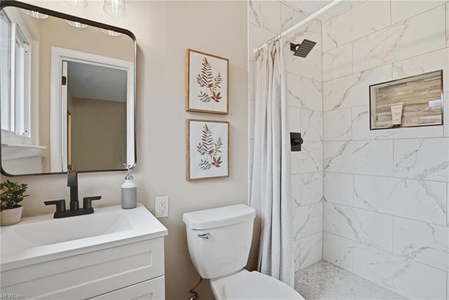 452 Bethune DR, Virginia Beach, VA 23452