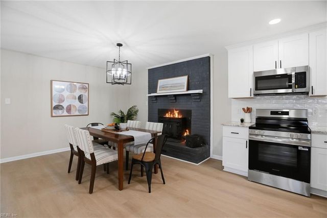 452 Bethune DR, Virginia Beach, VA 23452