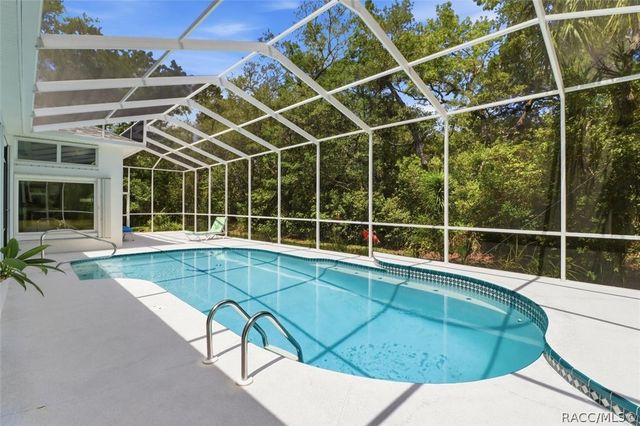21 Fiddlewood Court, Homosassa, FL 34446