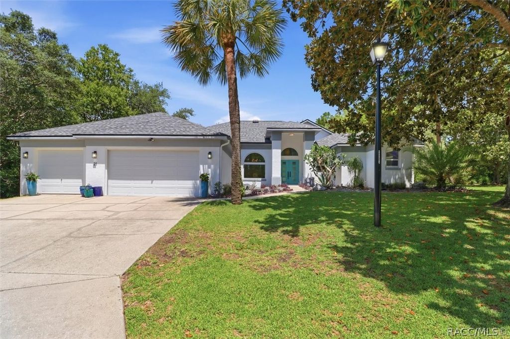 21 Fiddlewood Court, Homosassa, FL 34446