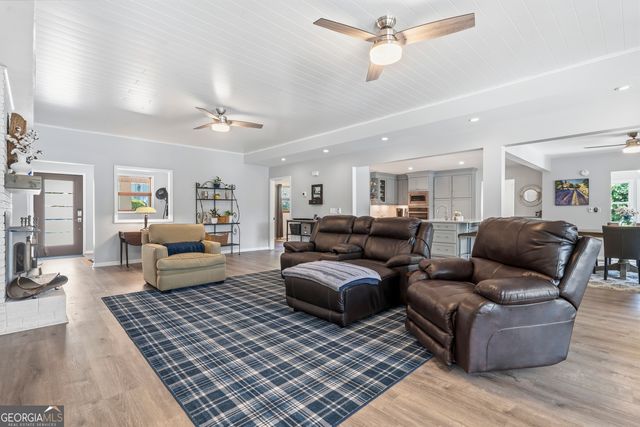 118 Hickory Point, Buckhead, GA 30625