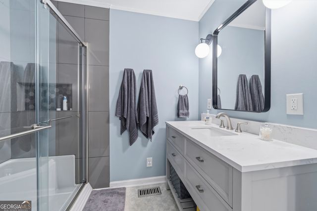 118 Hickory Point, Buckhead, GA 30625
